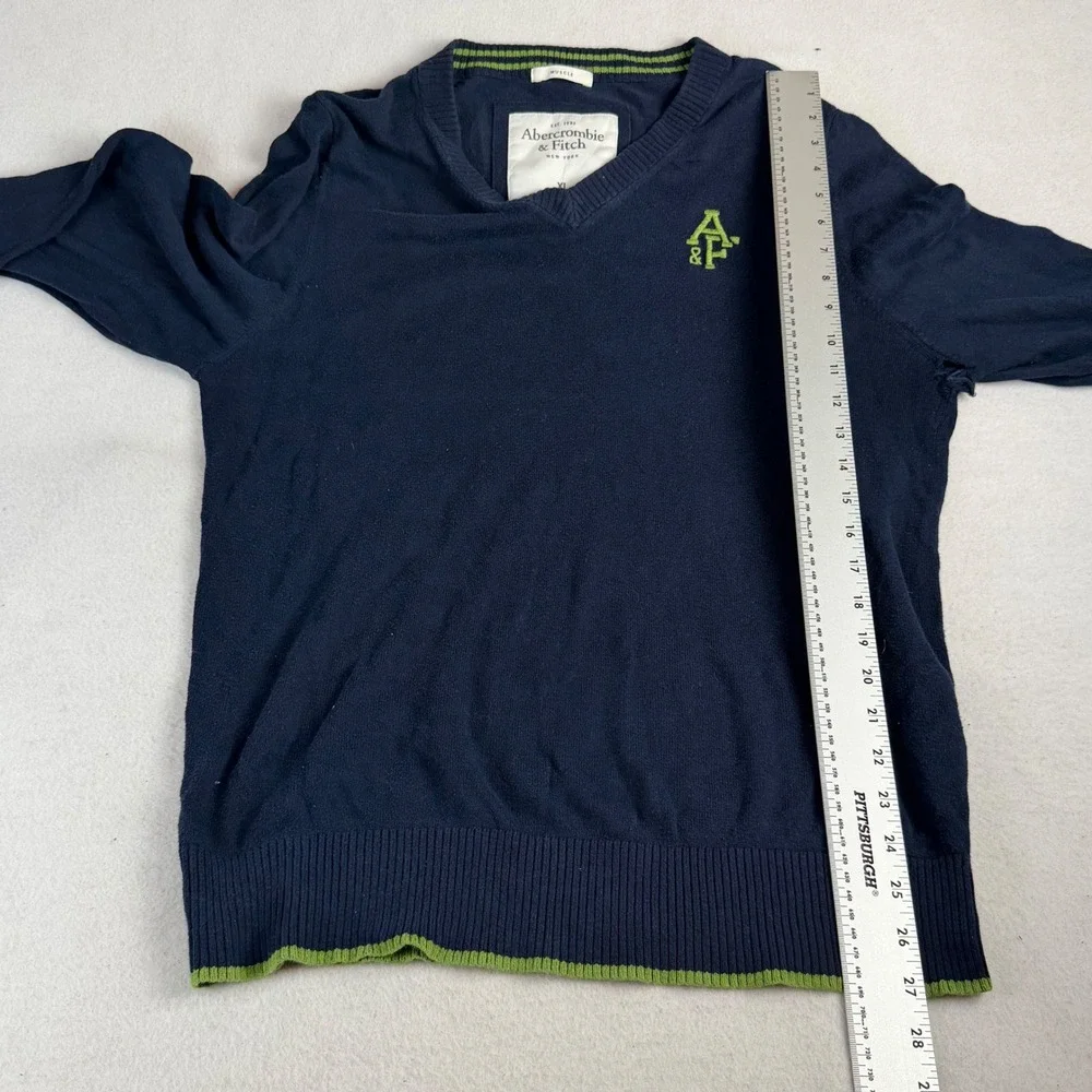 Vintage Abercrombie & Fitch Mens XL Muscle Fit V-Neck Sweater Navy Green Logo